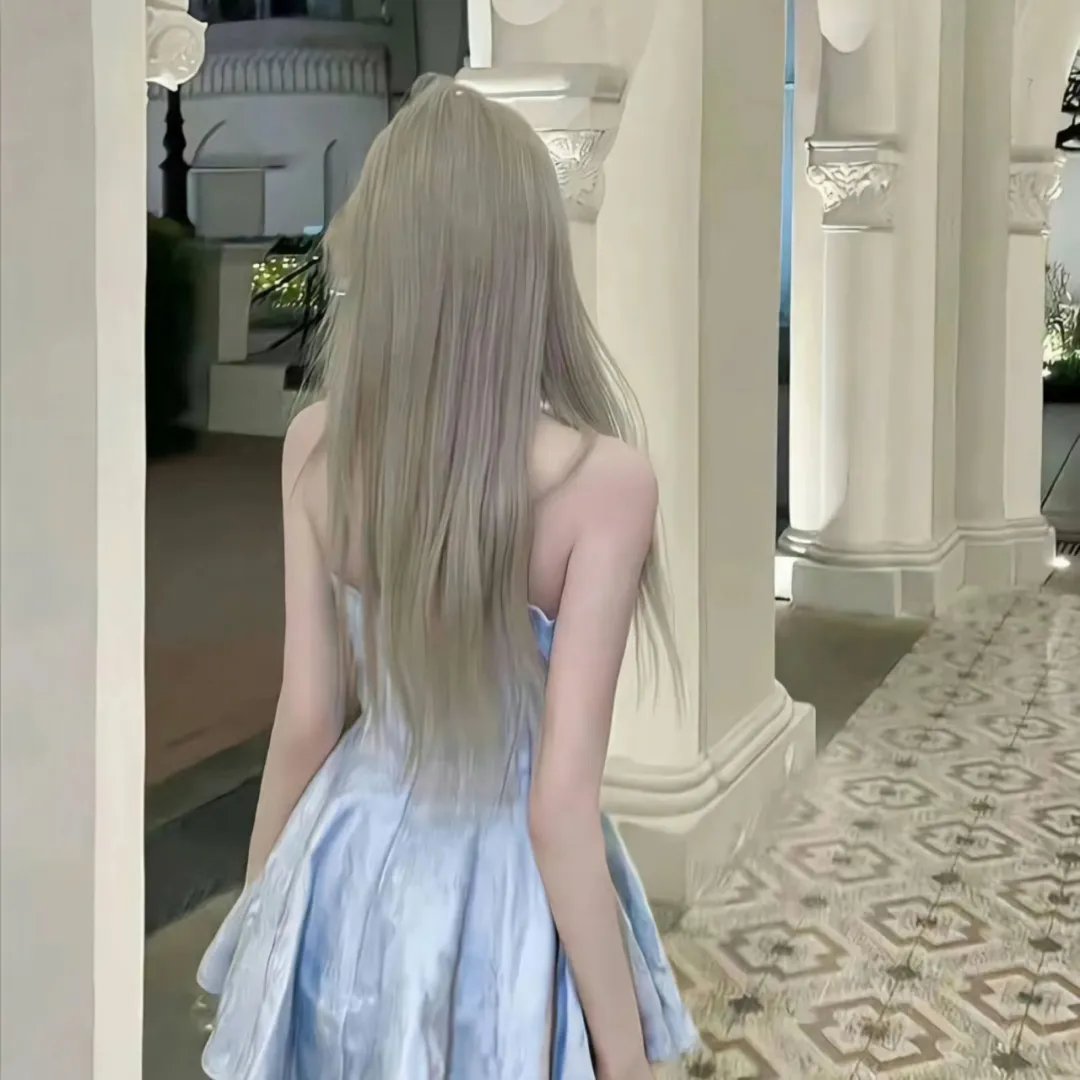 送她一朵小红花